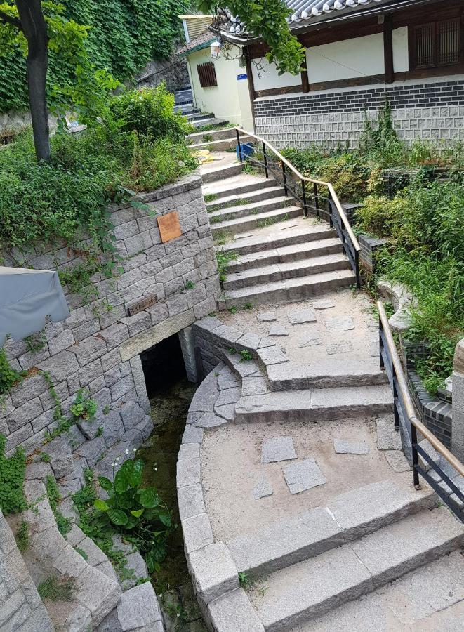 Samcheongdong Korea Guesthouse Seoul Exterior photo